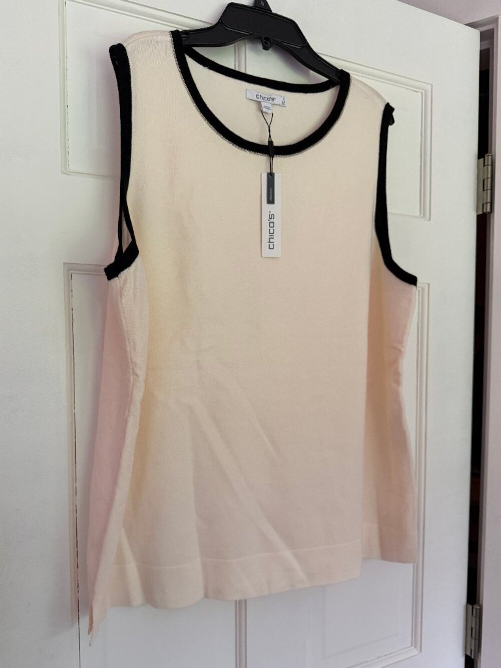 Chico's Cashmere Blend Zenergy Luxe Tank